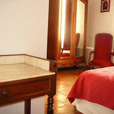 Frühstückspension Au Domisiladore 3*